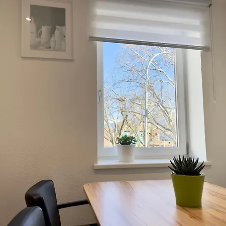 公寓 4 Minimum 30 Days