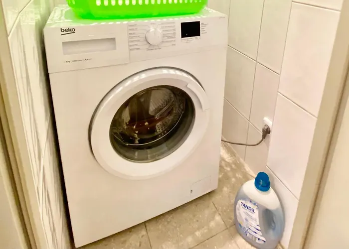 公寓 4 Minimum 30 Days