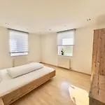 Apartament 4 Minimum 30 Days *